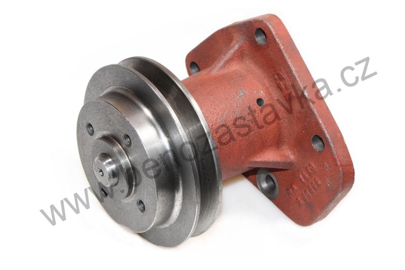 Vodní čerpadlo - s řemenicí (Z12011,12045) - Zetor URII