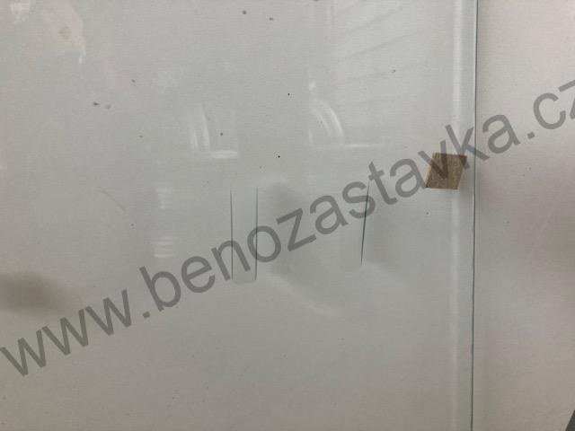 Boční sklo zkosené levé/pravé - Zetor Super 50