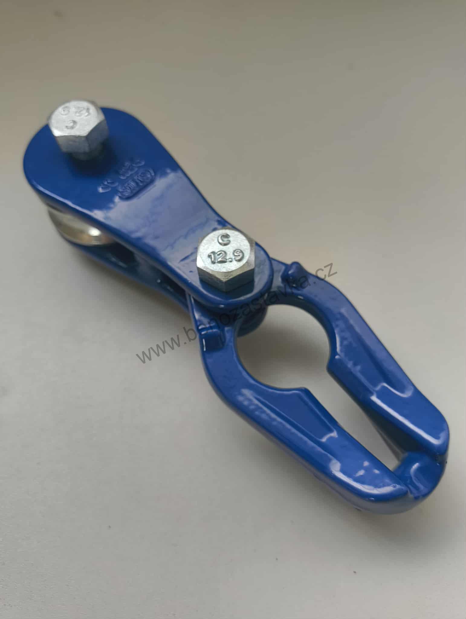 Lanovnice, lanová kladka se zkrácenou sponou