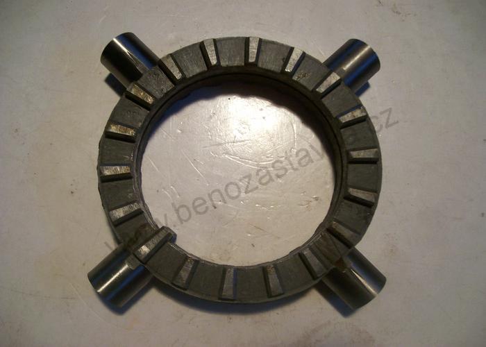 Hnací spojka úplná - Zetor 