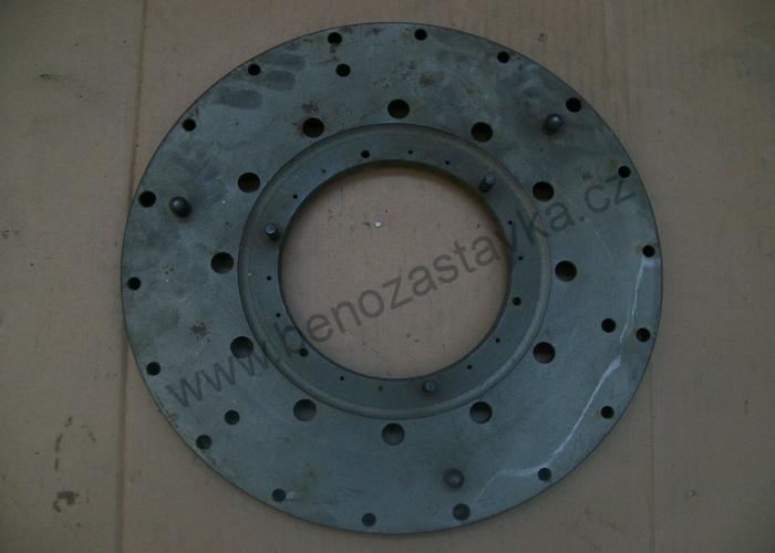 Kryt spojky - Zetor URI