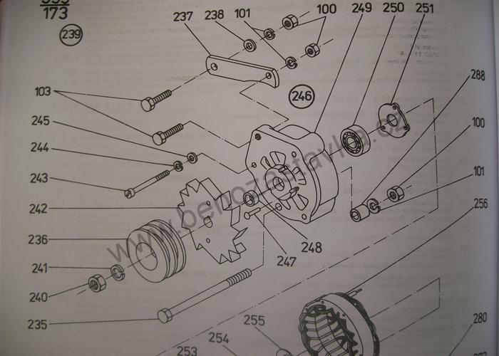 Nýt 4x14 mm - Zetor
