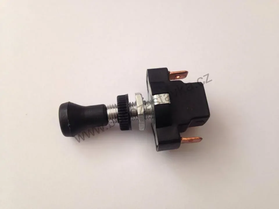 Zasouvací spínač táhlový - Zetor