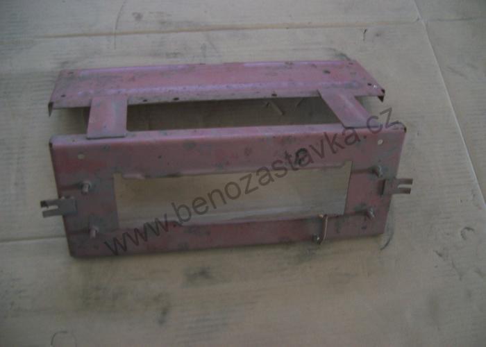 Držák bočnic zadní - Zetor URI