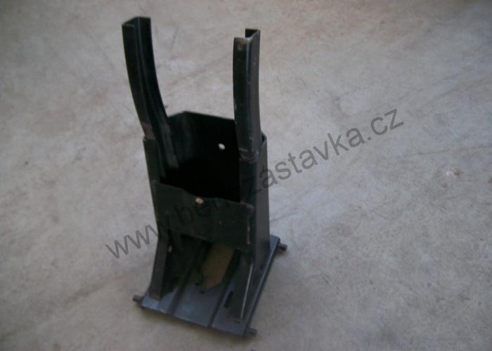 Stojan sedadla - Zetor