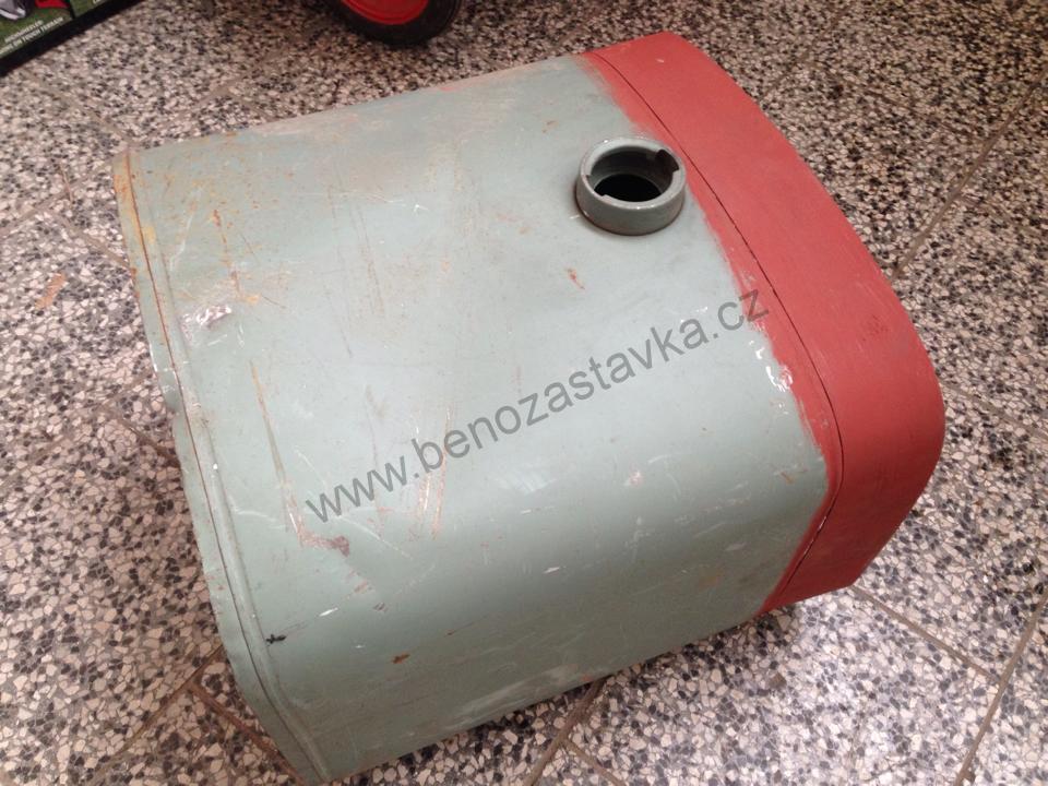Palivová nádrž - druhá jakost - Zetor 4011
