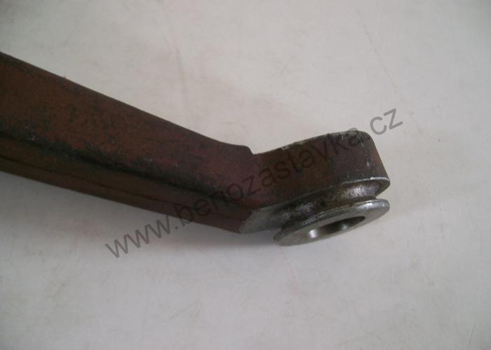 Páka řízení levá - Zetor