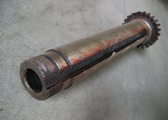 Převodový hřídel - Zetor URIII