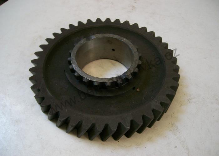 Hnané kolo I. rychlosti - Zetor URII