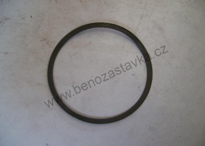 Distanční kroužek - Zetor URII