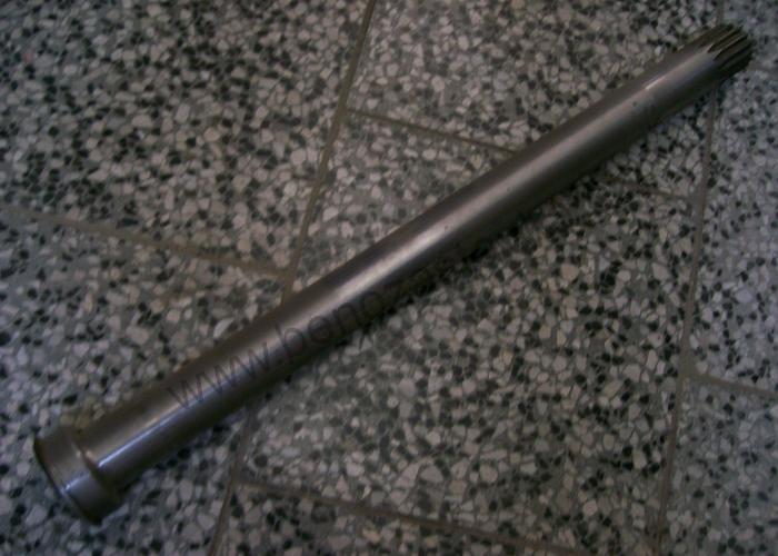 Střední část vývodového hřídele - Zetor URII