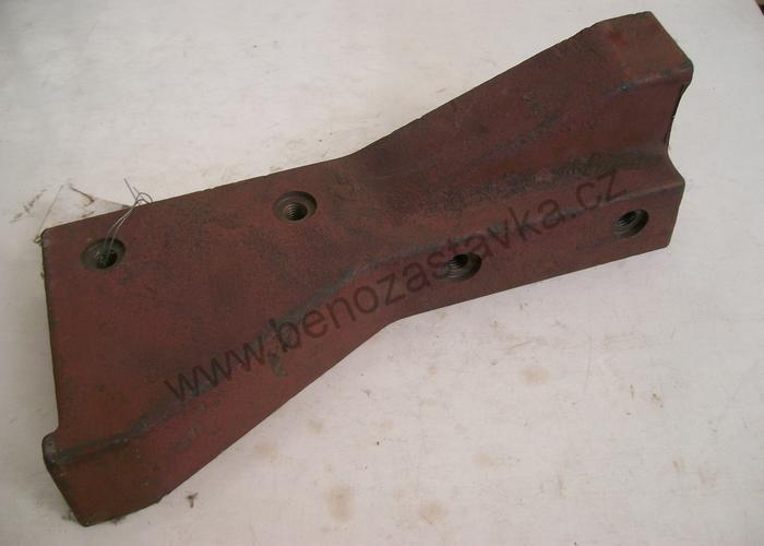 Narážka pravá - Zetor URII