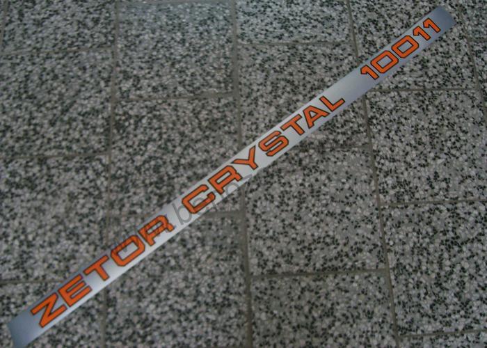 Nápis Zetor Crystal 10011, levý - Zetor URII