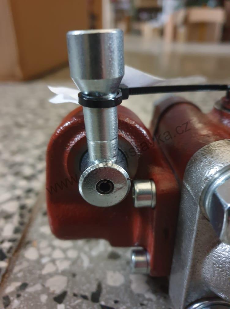 Rozváděč - Zetor URII