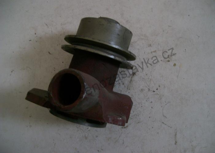 Vodní čerpadlo - Zetor URII