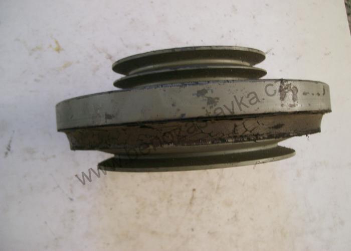 Řemenice motoru - Zetor URII