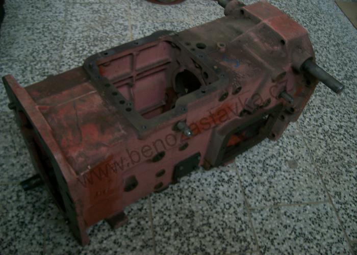 Skříň převodovky - Zetor URII