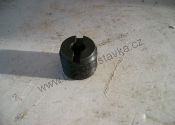 Pouzdro korektoru - Zetor URII