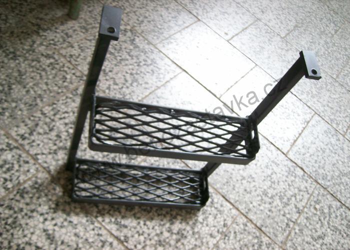 Stupačka pravá - Zetor URI