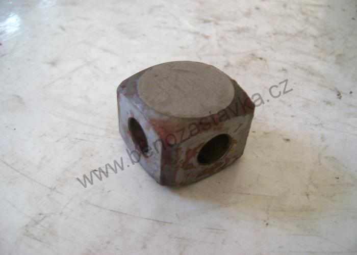 Křížový čep úplný - Zetor URIII