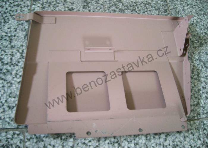 Bočnice levá - Zetor URIII