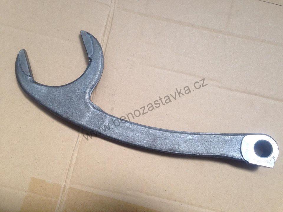 Vidlice vypínání samovazu - Zetor UR