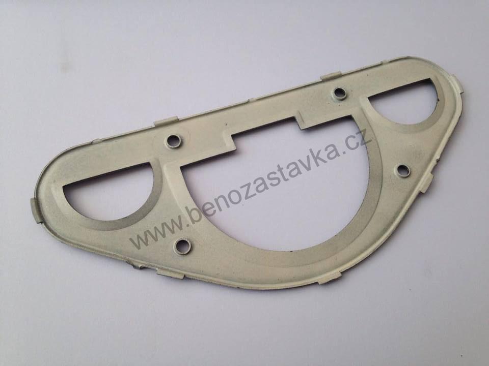 Plechový výlisek panelu bez popisku - Zetor URI