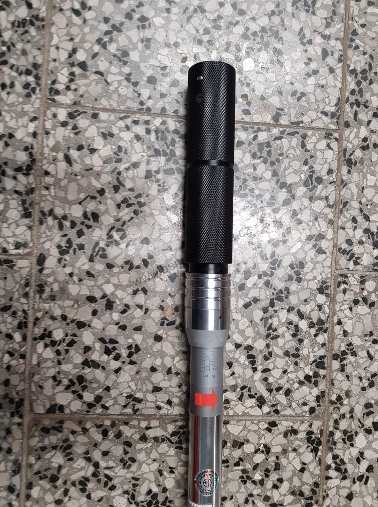 Momentový klíč s ráčnou Facom 