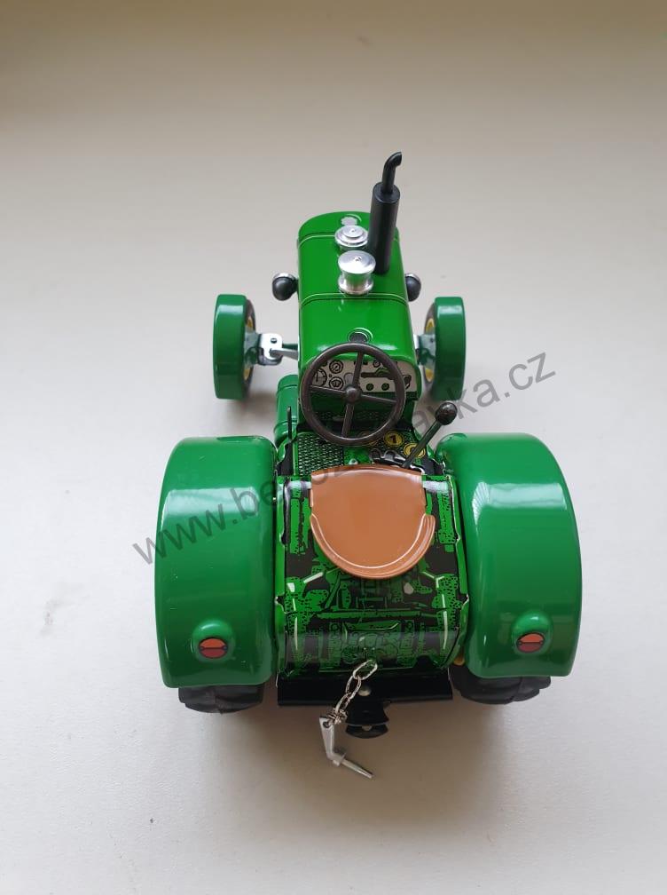 Plechový model traktor ZETOR 50 SUPER - zelený - KOVAPCZ