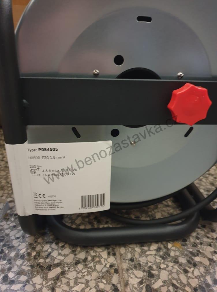 Prodlužovací gumový kabel na bubnu s vypínačem - 4 zásuvky, 50m, 1,5mm2