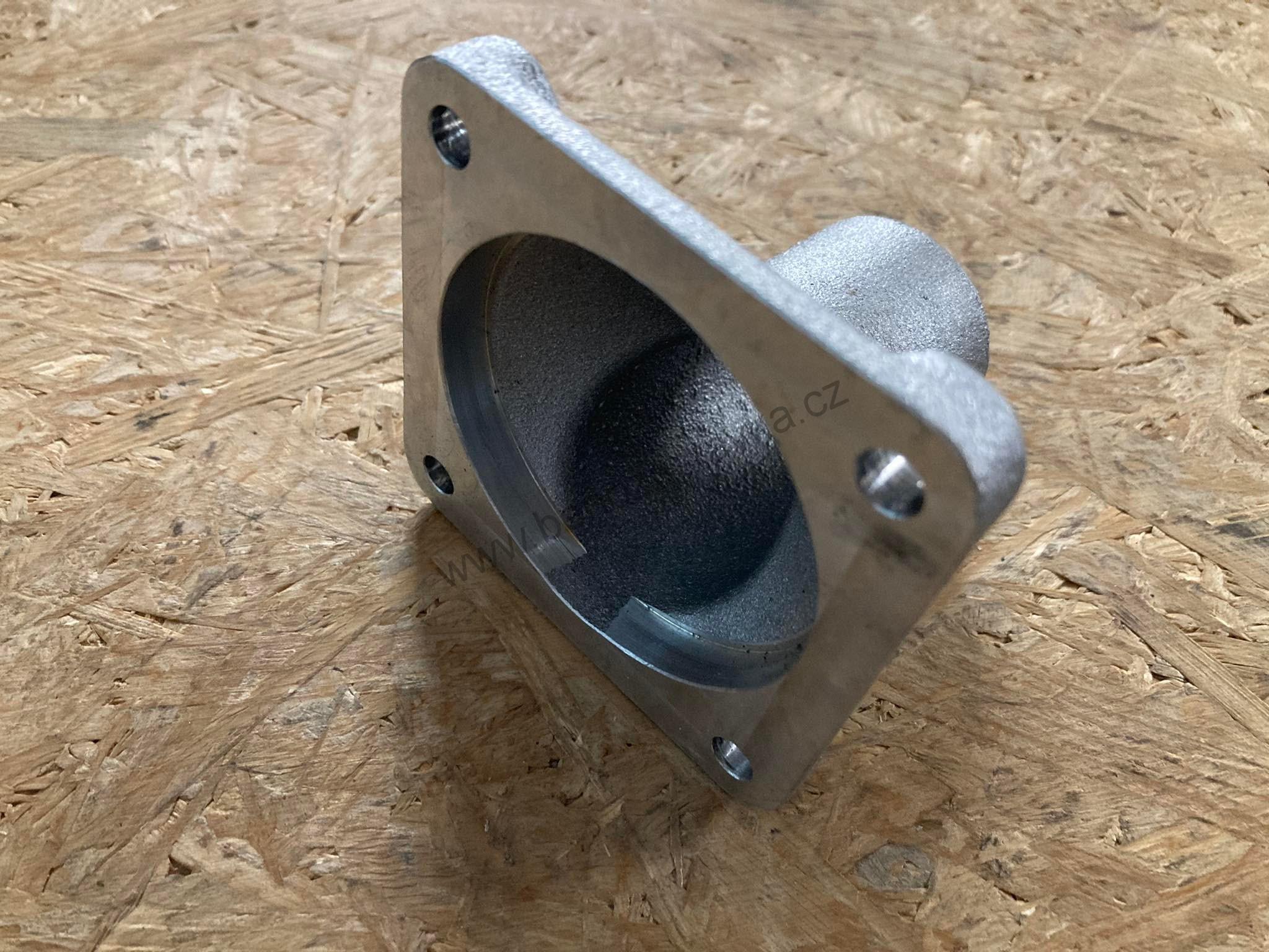 Hliníkové hrdlo termostatu CZ - Zetor URI