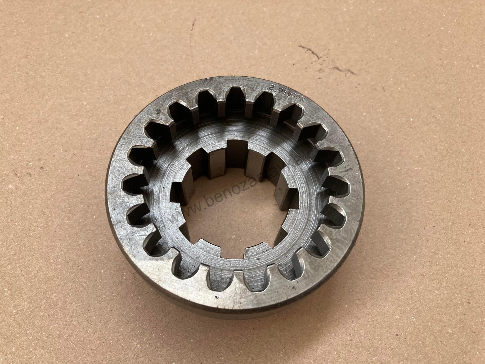 Zubová spojka - Zetor Super 50