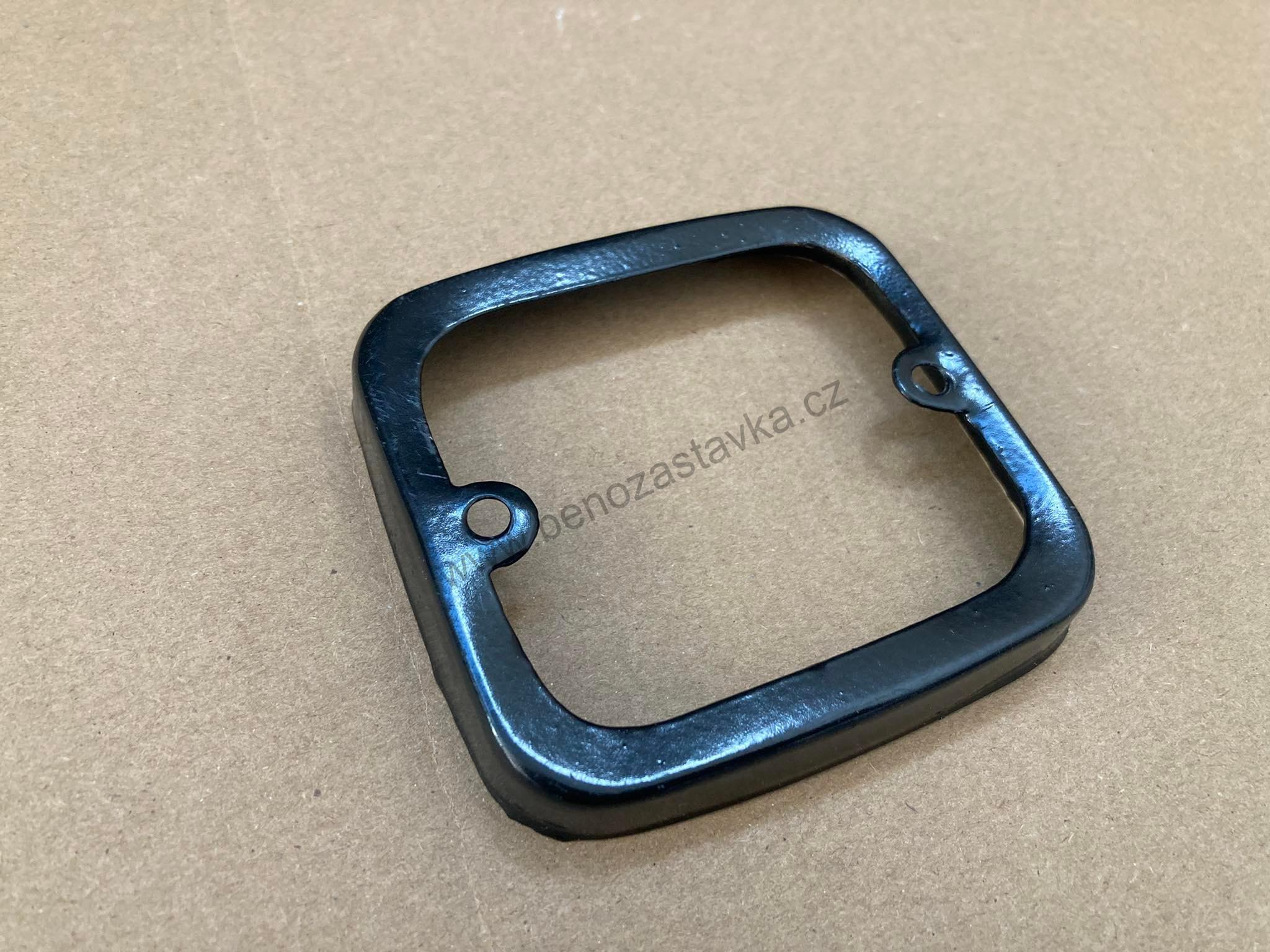 Rámeček předního směrového světla - Zetor URI