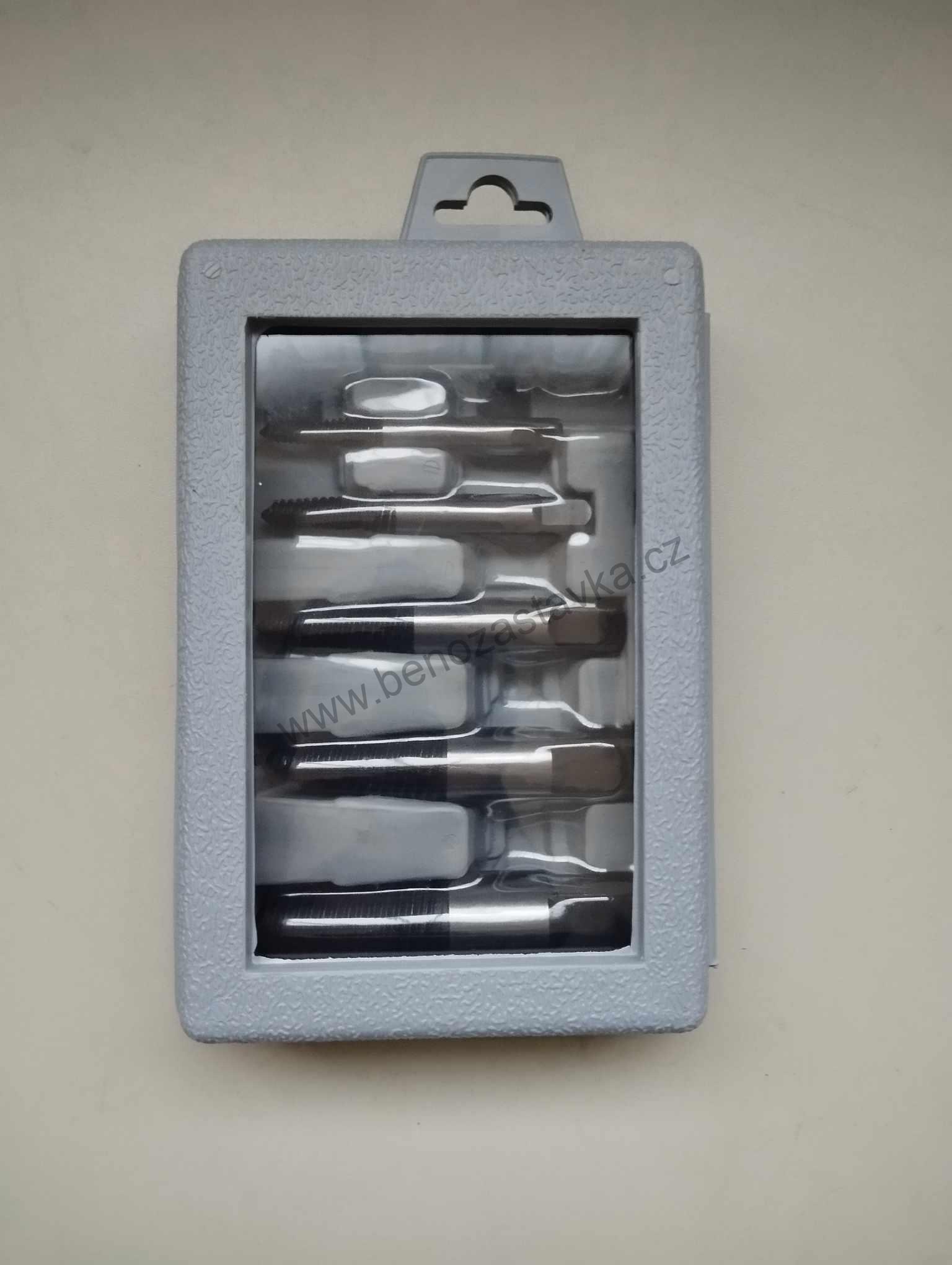 Sada vytahováků šroubů CrMo 8ks