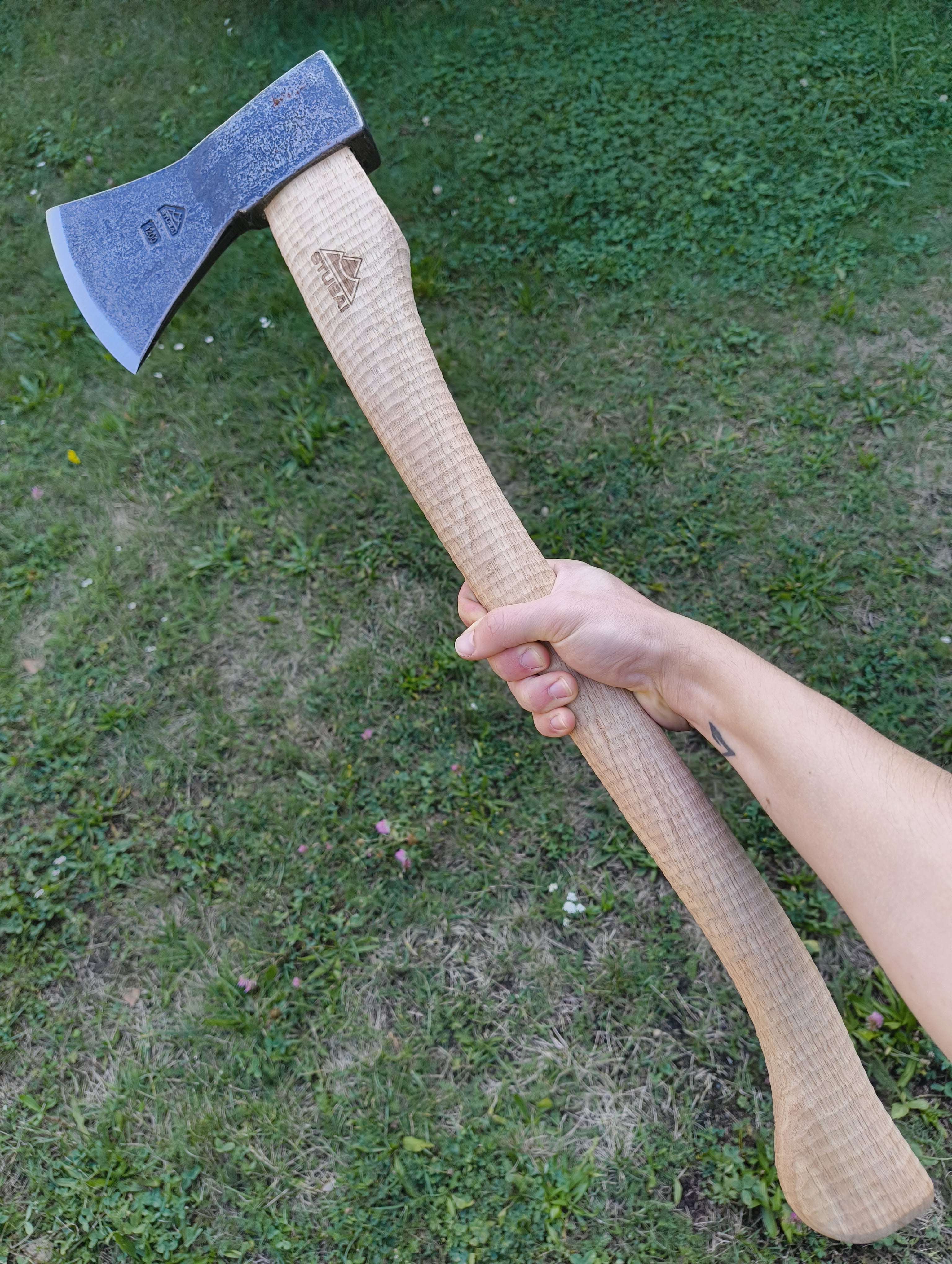 Sekera kempingová Stubai - 1650g / 650mm