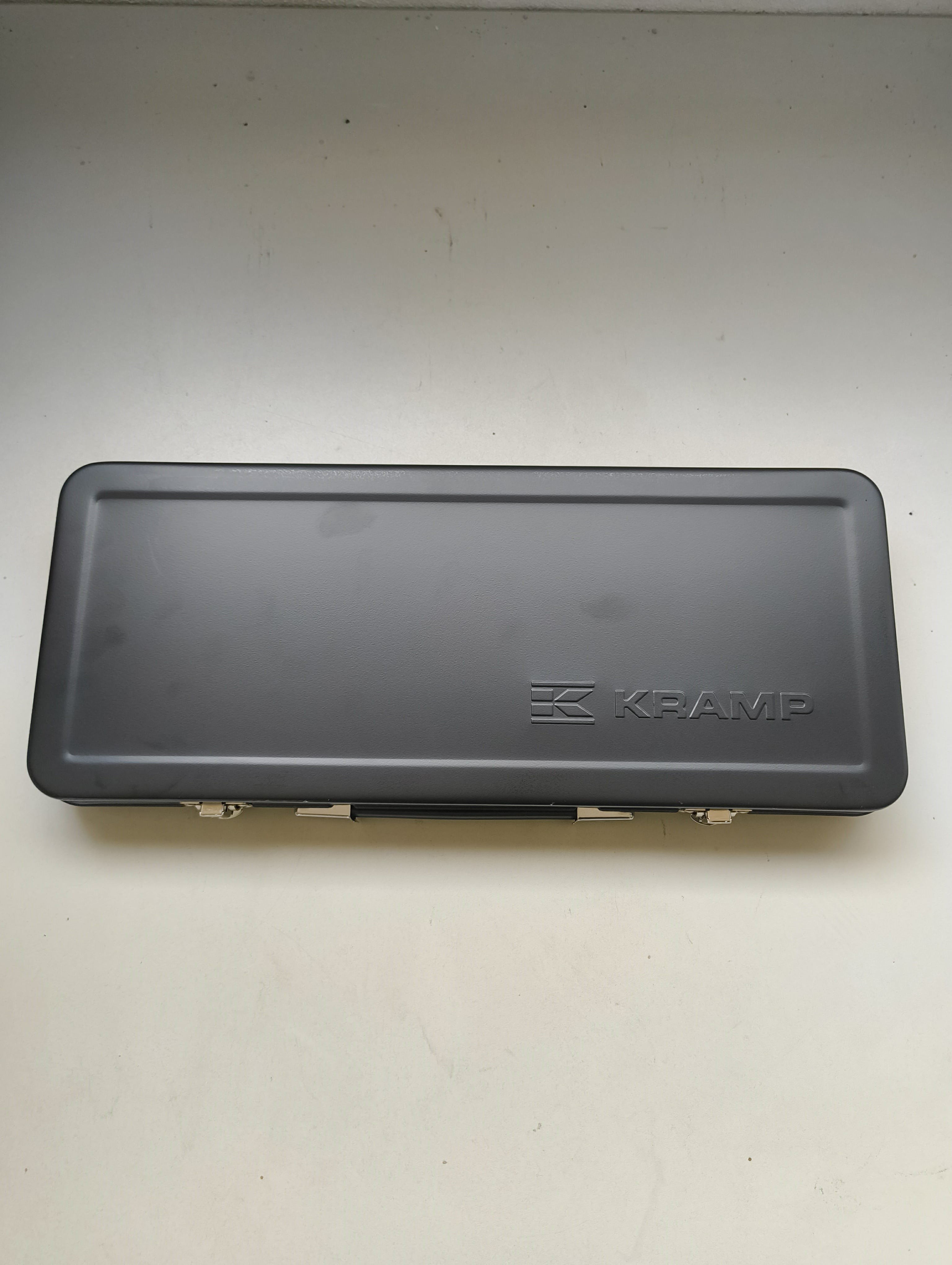 Sada gola 1/4" + 1/2", 65ks