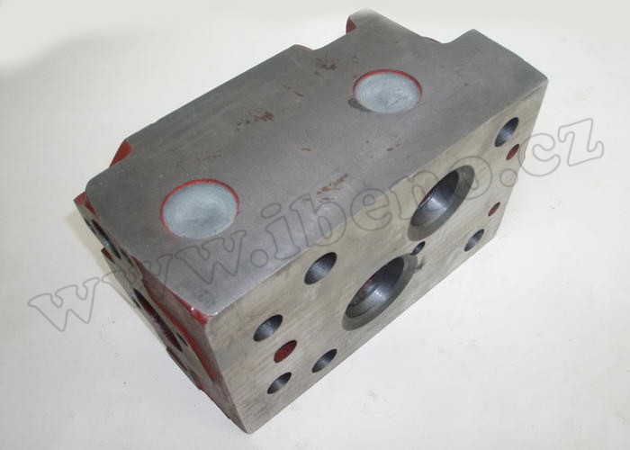 Hlava válce holá - Zetor URI