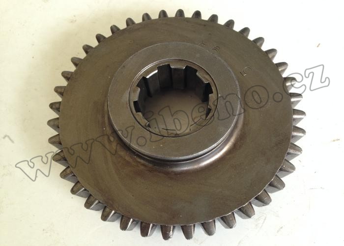 Posuvné kolo redukce - Zetor Super 50