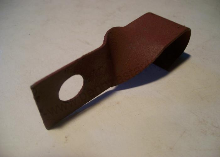 Úchytka - Zetor URI