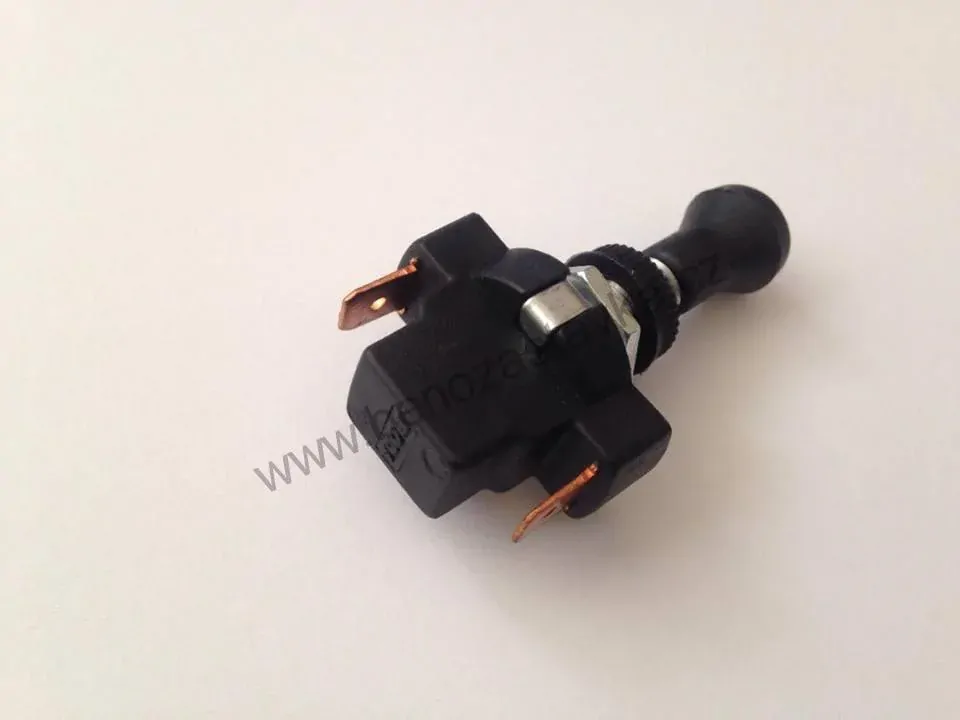 Zasouvací spínač táhlový - Zetor