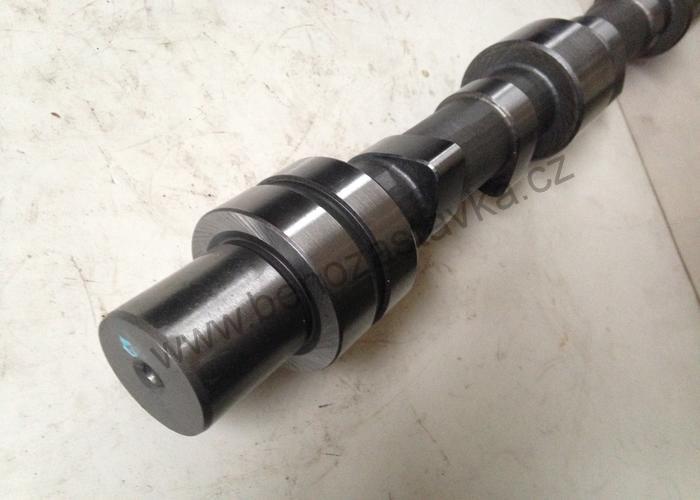 Vačkový hřídel - Zetor URIII (zelená značka)