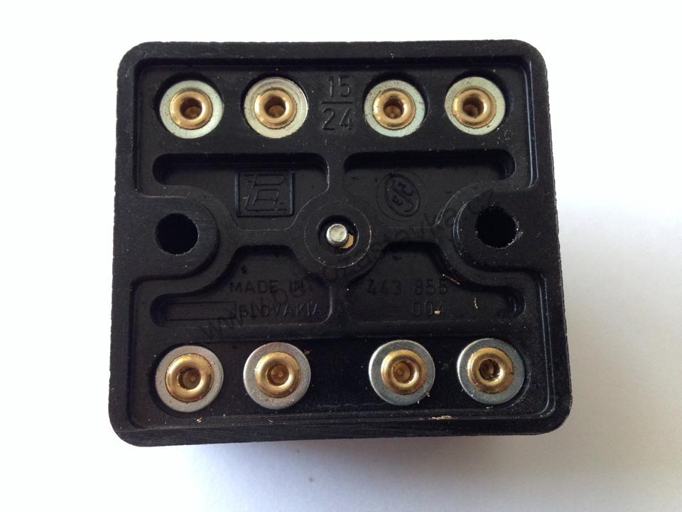 Pojistková skříňka 4 polohy, 60x45x30 - Zetor