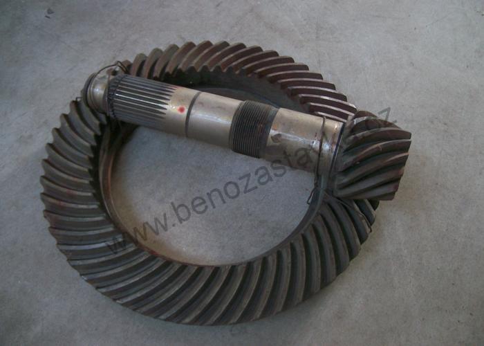 Talířové kolo s pastorkem - Zetor URIII