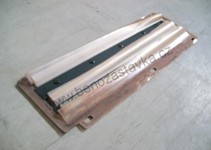 Kryt panelu - Zetor URI