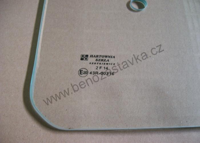 Sklo dveří horní - Zetor URI