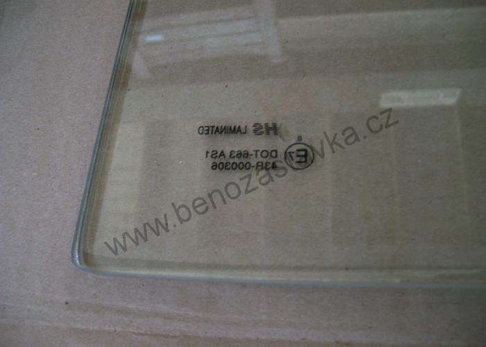 Sklo čelní - Zetor URI, Kabina Letovice CZ