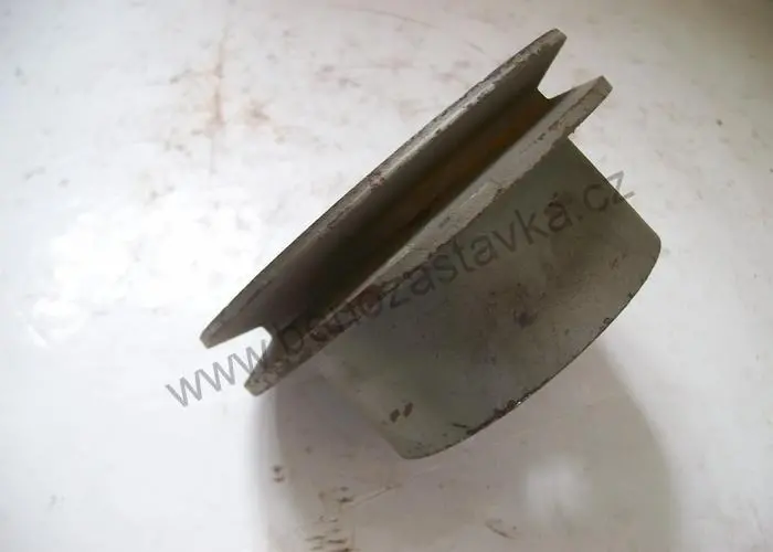 Řemenice vodního čerpadla - Zetor URII