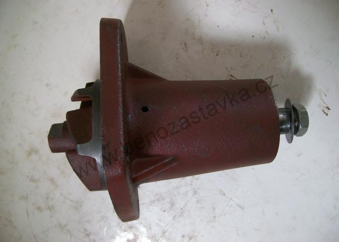 Vodní čerpadlo - bez řemenice (Z8011,8045) - Zetor URII