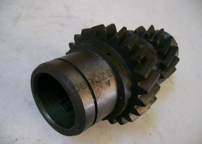 Hnací dvojkolo vývodového hřídele - Zetor URII