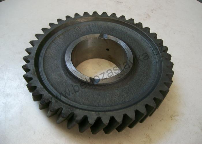 Hnané kolo I. rychlosti - Zetor URII